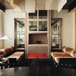 https://pied-a-terre-oberkampf.fr-paris.fr